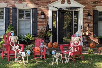 skeleton family along with dogs