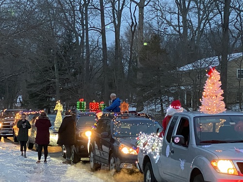 Christmas Lights CAR parade line up